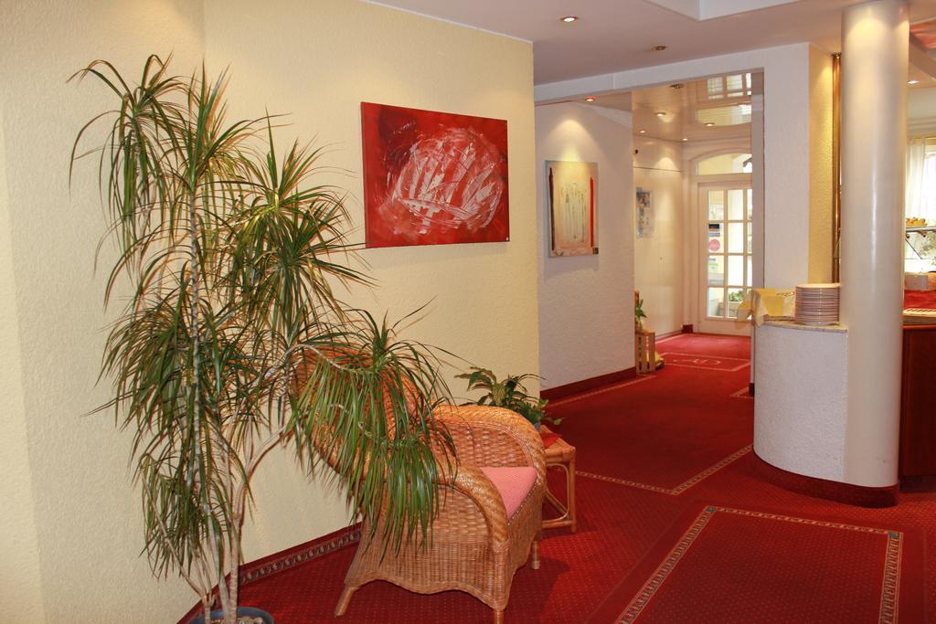 Hotel Garni Wiestor Юберлінген Екстер'єр фото