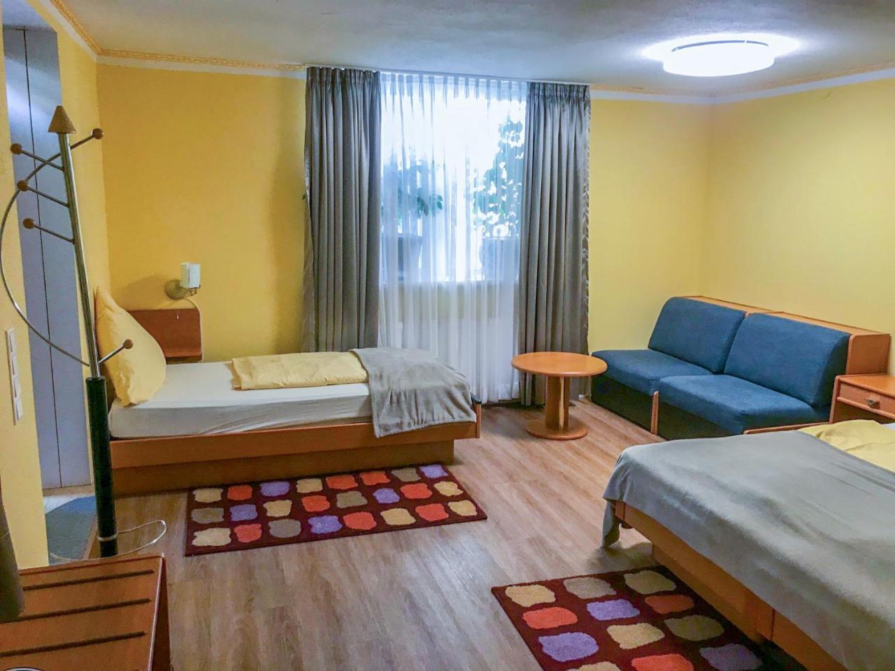 Hotel Garni Wiestor Юберлінген Екстер'єр фото